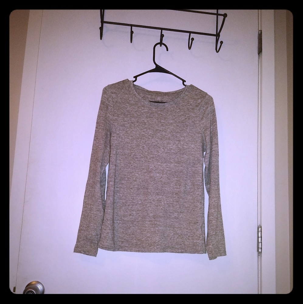 Long sleeve thin cotton t-shirt